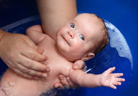 Precauciones al momento de bañar a nuestro bebe